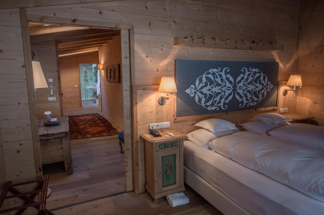 Hotel Ciasa Salares San Cassiano  Ngoại thất bức ảnh